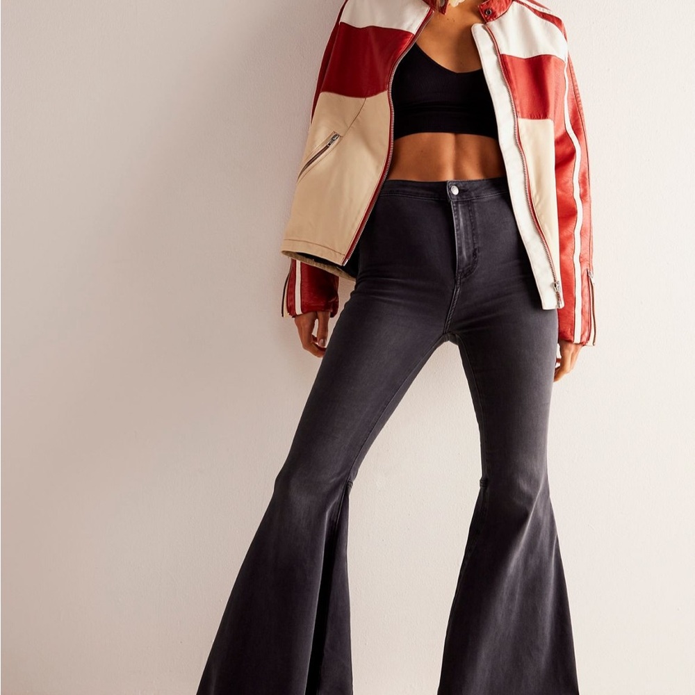 We The Free Black High-Rise Just Float On Flare Jeans